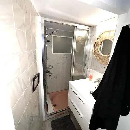 Apartament In Montmartre Paryż