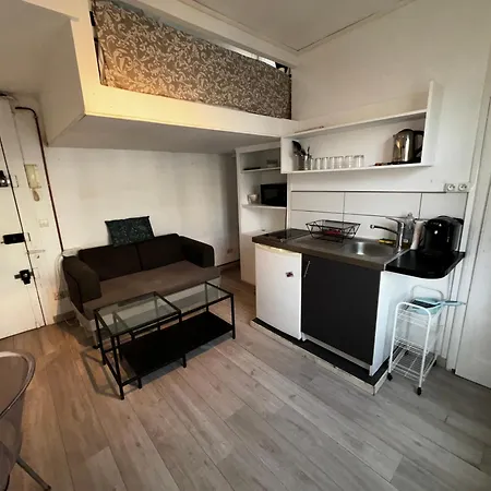 In Montmartre Apartament Paryż